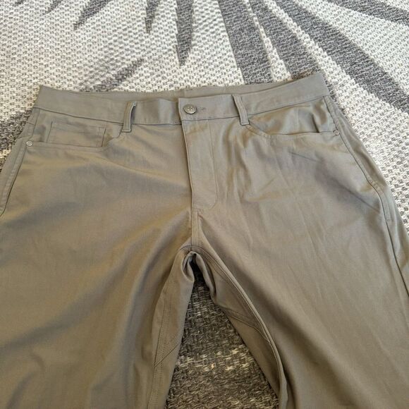 Swiss Tech Men's Brown Travel Hiking Outdoor Fishing Casual Pants 36W x 30L‎ EUC - Picture 1 of 9
